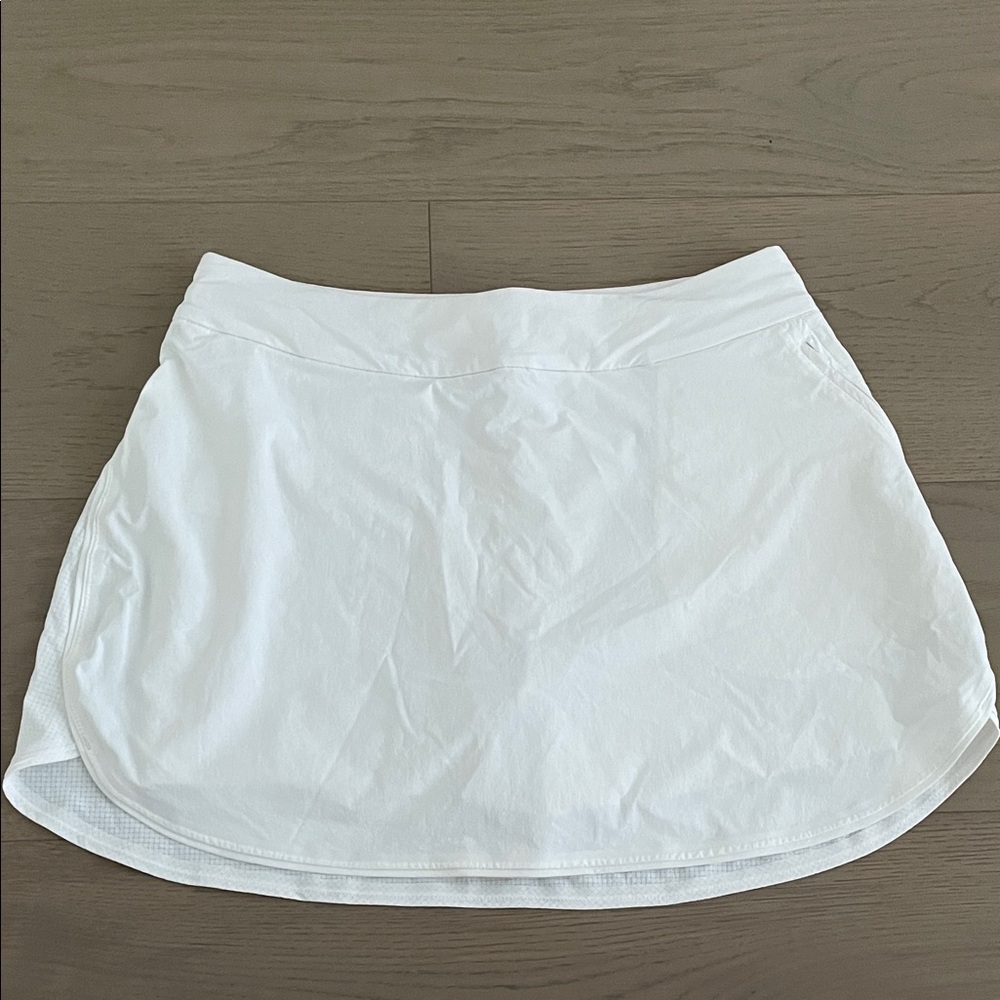 Outdoor Voices Exercise skort in white